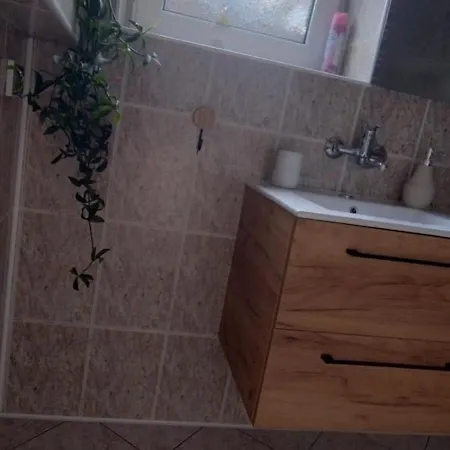Magnolia Apartment *